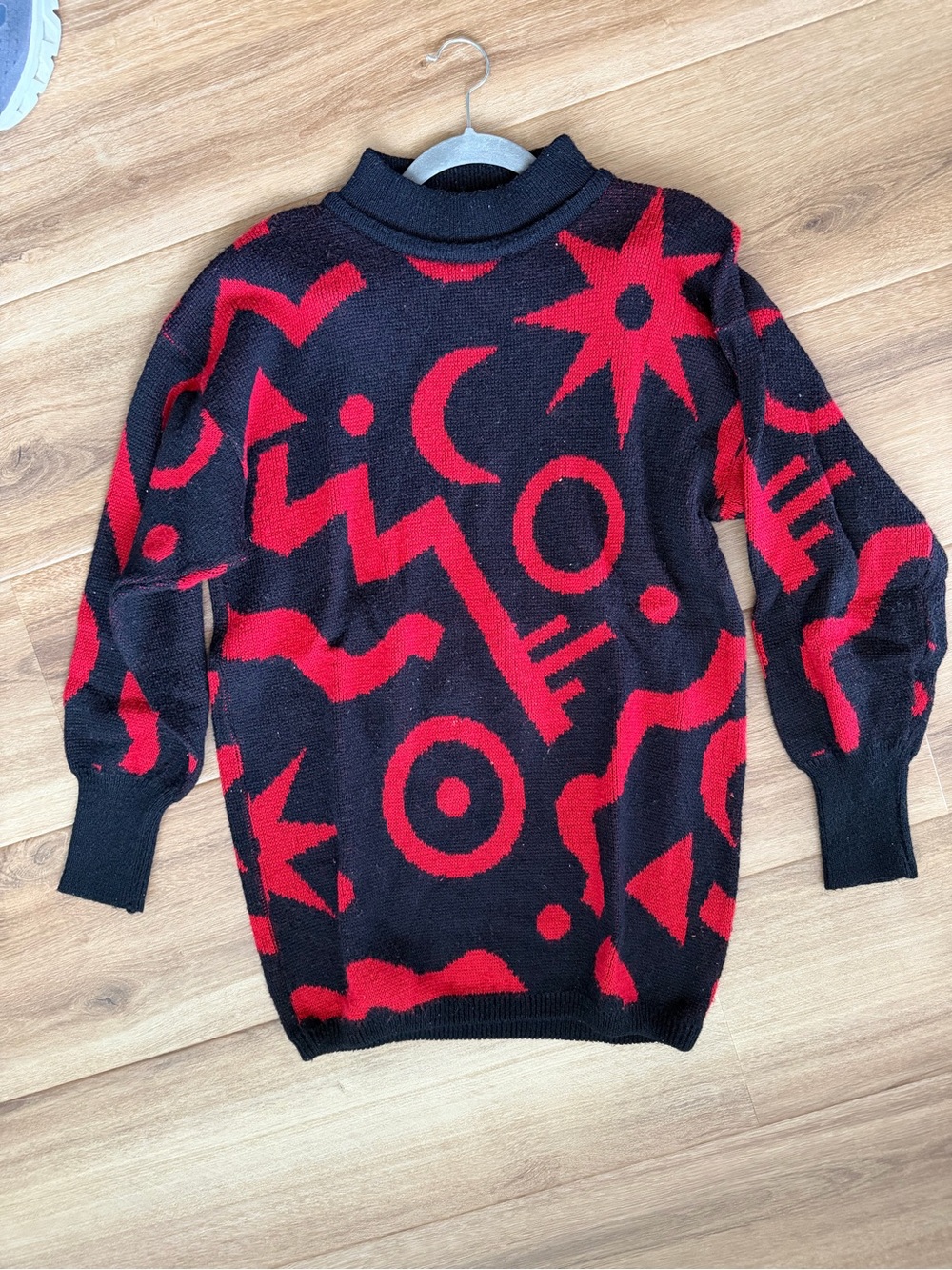 Men's Black & Red Graphic Knit Sweater